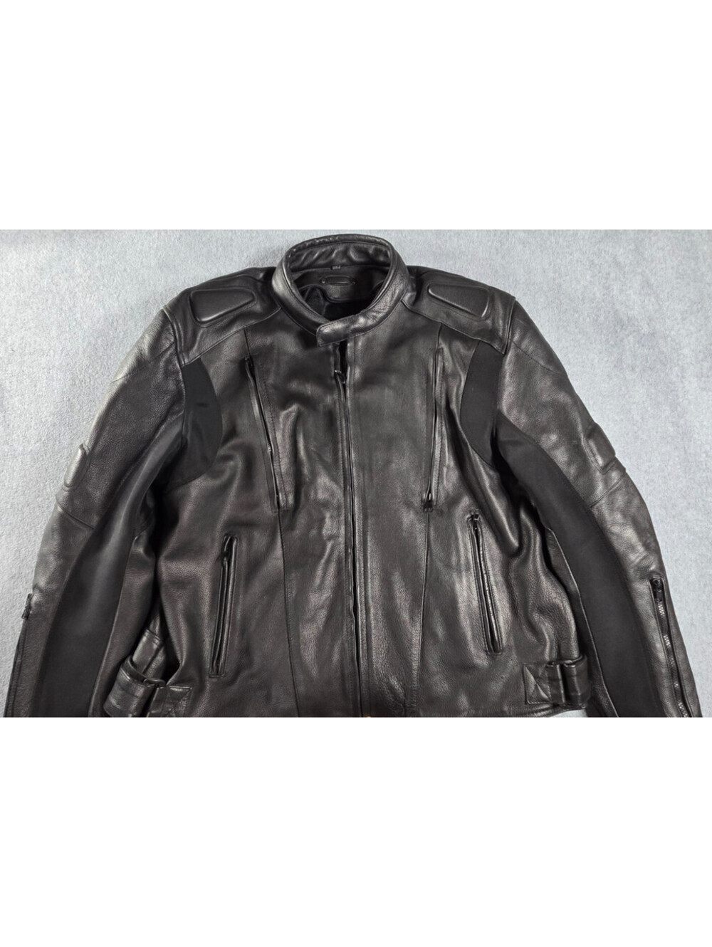 Xelement B7366 Executioner Mens XL Cowhide Leather Motorcycle Jacket Armor